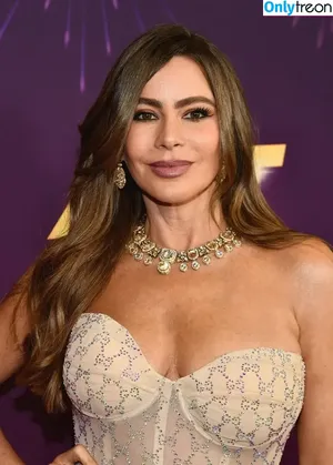 Sofia Vergara / sofia_vergara / sofiavergara фото голая #2036