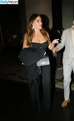 Sofia Vergara / sofia_vergara / sofiavergara фото голая #2077