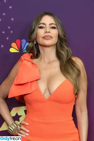 Sofia Vergara / sofia_vergara / sofiavergara фото голая #2112