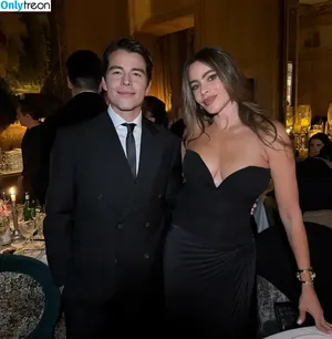 Sofia Vergara / sofia_vergara / sofiavergara nude photo #2391