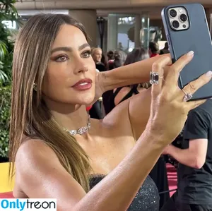 Sofia Vergara / sofia_vergara / sofiavergara nude photo #2397