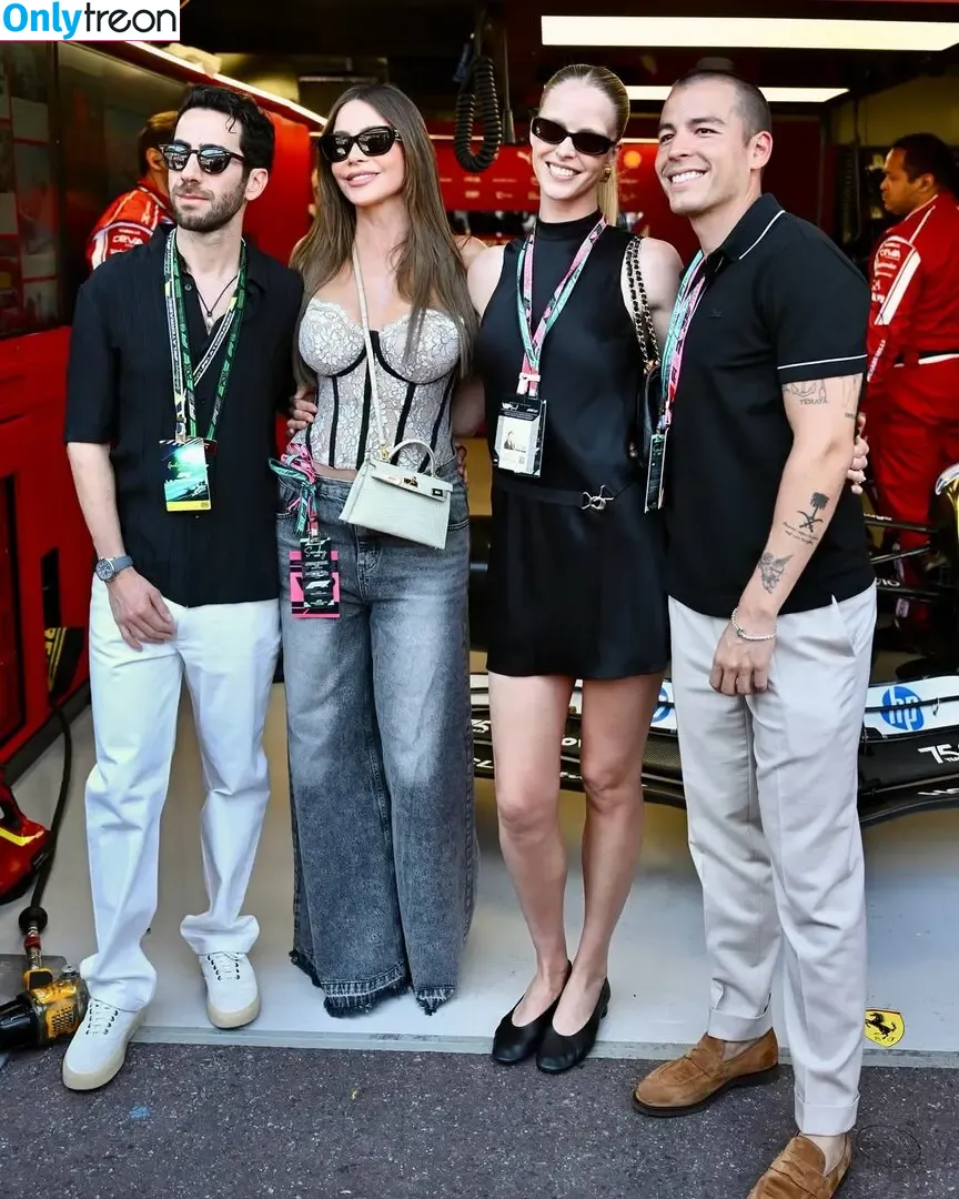 Sofia Vergara голая photo #2669 (sofia_vergara / sofiavergara)