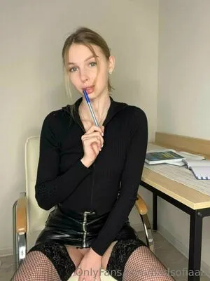 sofiaaaparker / sofiaaaparkerlife nude photo #0036