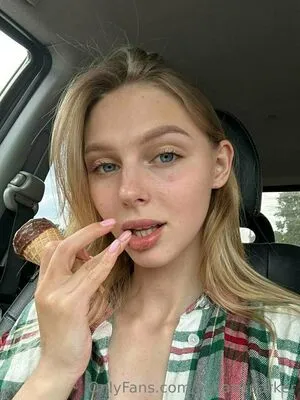 sofiaaaparker / sofiaaaparkerlife nude photo #0109