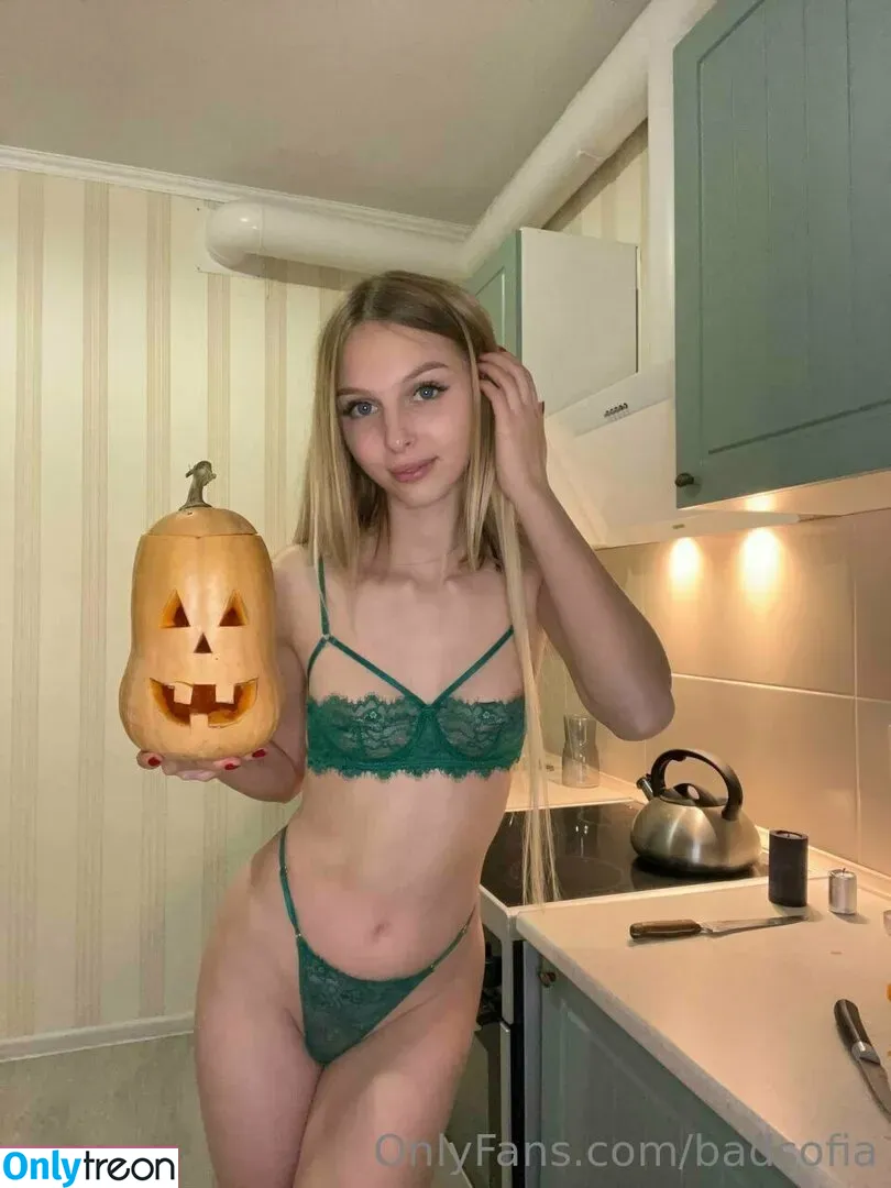 sofiaaaparker nude photo #0006 (sofiaaaparkerlife)