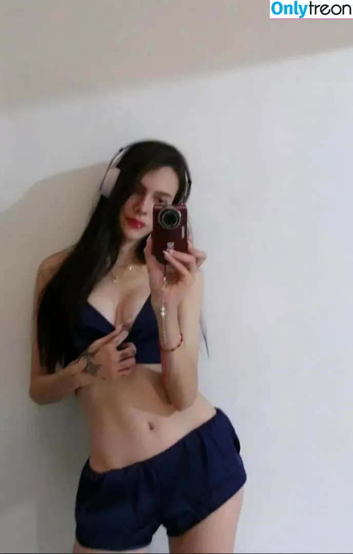 Sofiaatreides nude photo #0343 (Sofiaatreides)