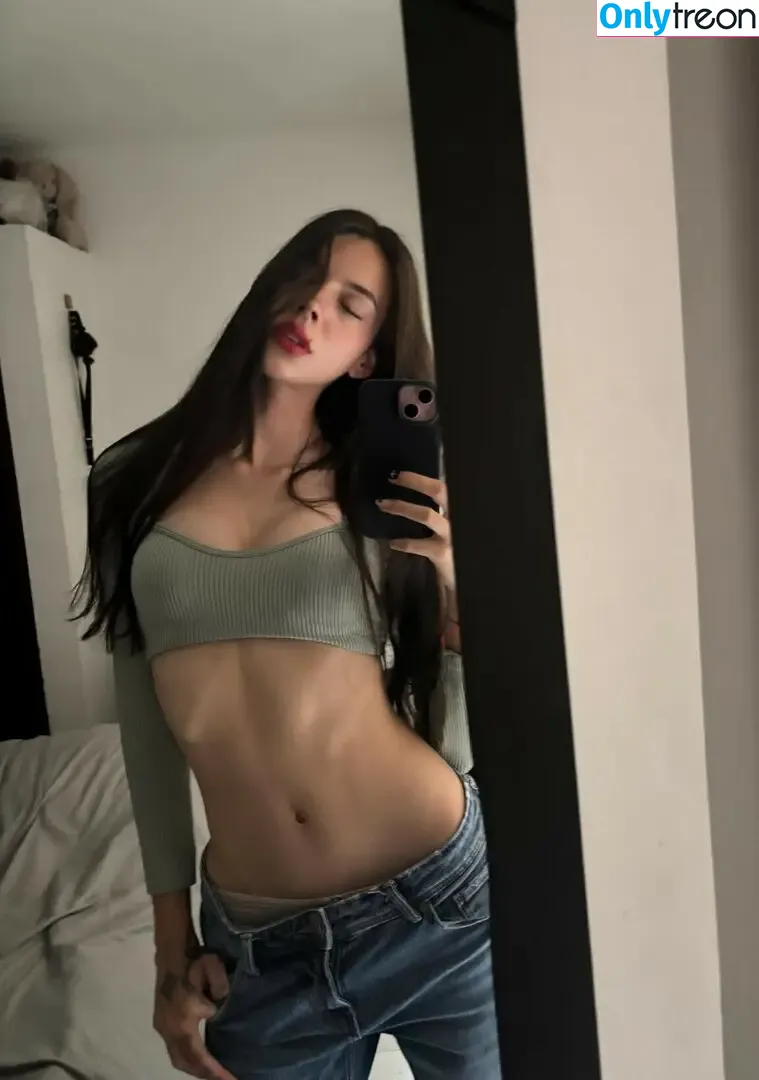 Sofiaatreides nude photo #0362 (Sofiaatreides)