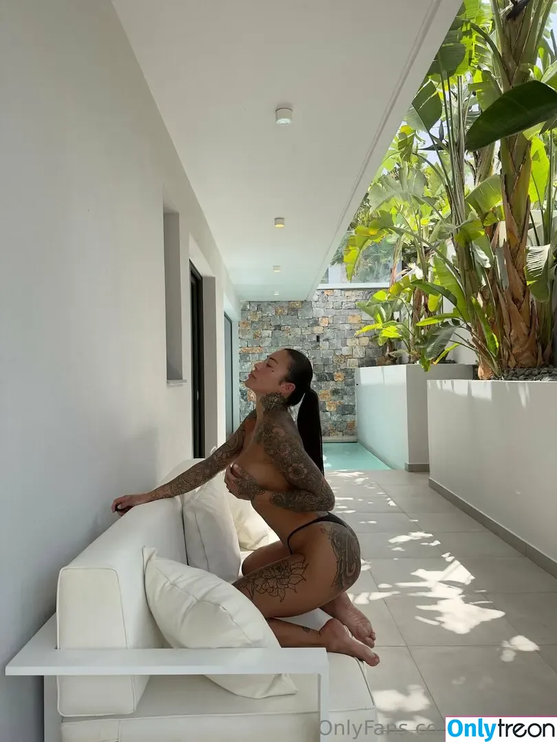 sofialeex nude photo #0199 (sofialexofficial)
