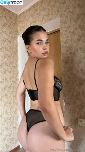 SofiaSun / sophiasunnnnnnn nude photo #0023