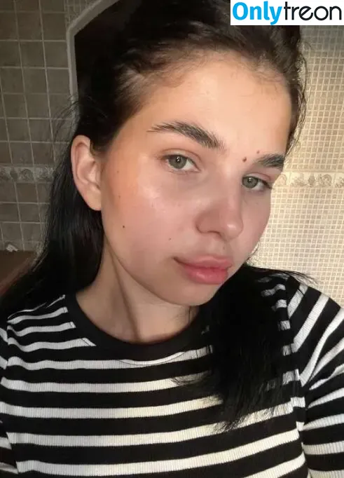 SofiaSun nude photo #0054 (sophiasunnnnnnn)