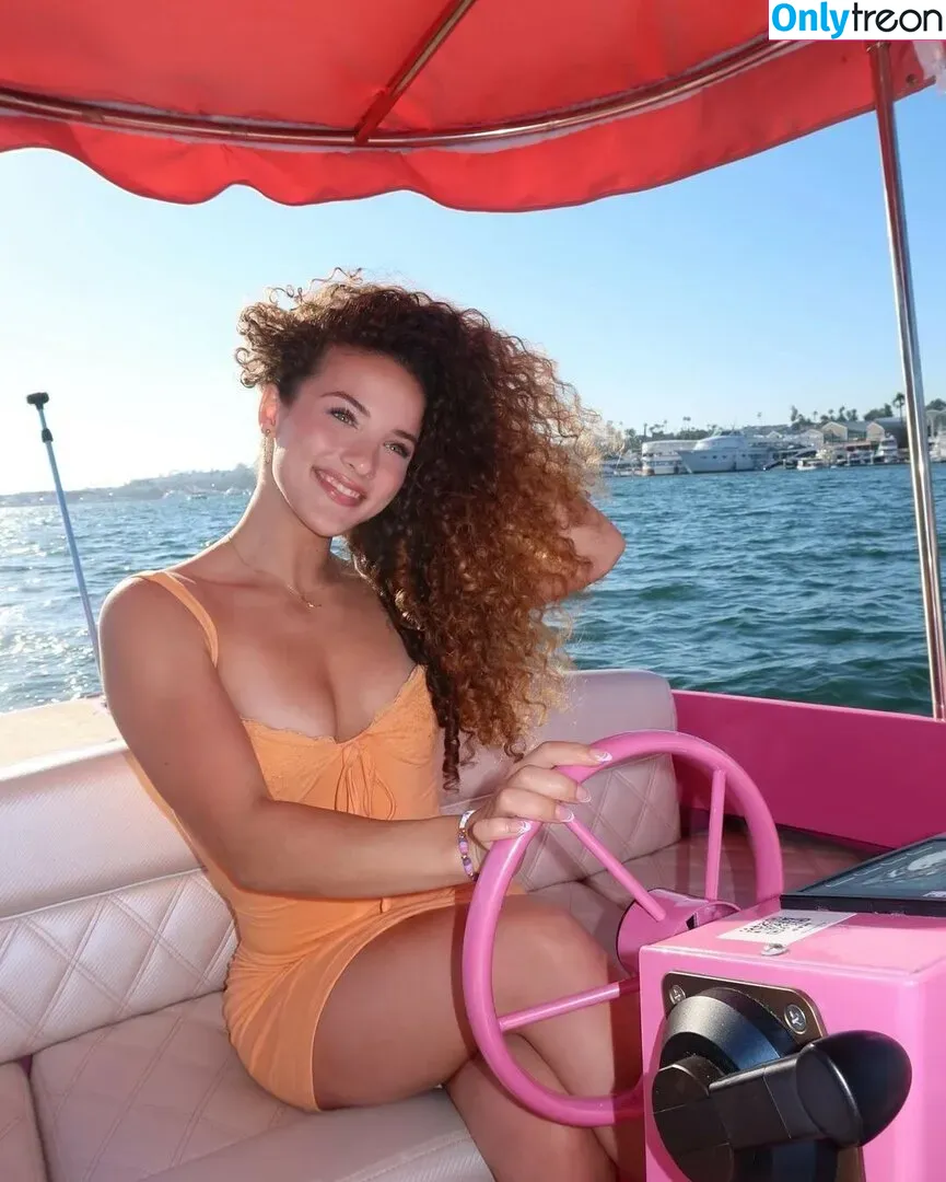 Sofie Dossi голая photo #0076 (sofiedossi)