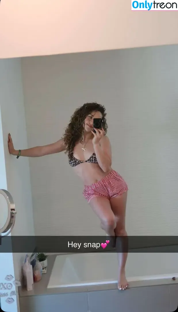 Sofie Dossi nude photo #0424 (sofiedossi)