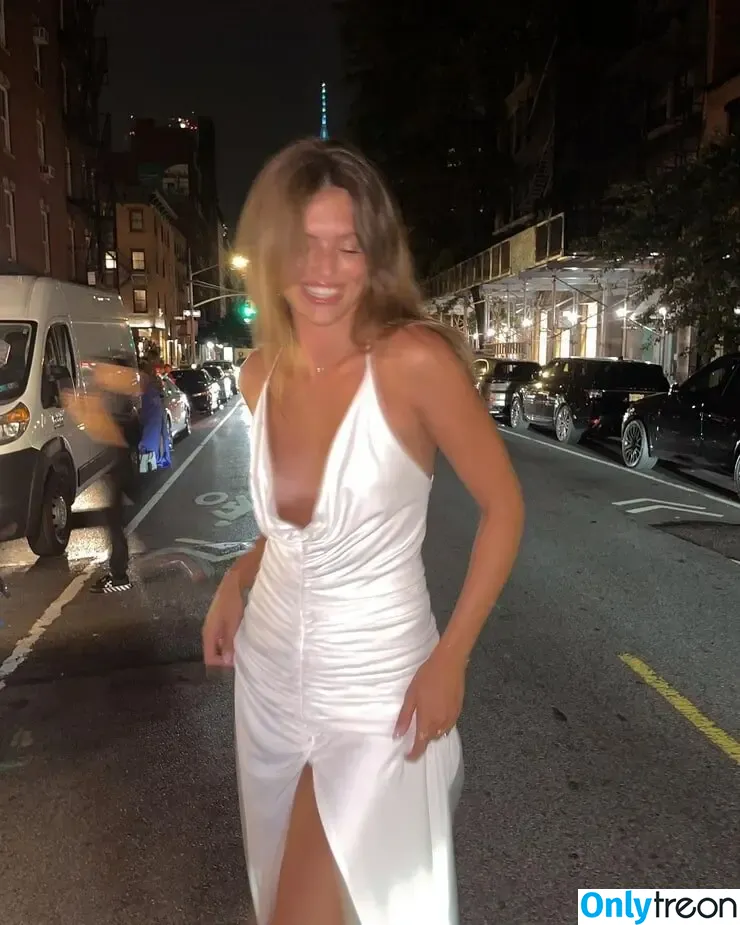 Sofie Rovenstine nude photo #0007 (sofie_rovenstine)