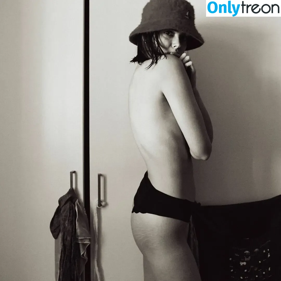 Sofiia Lupul nude photo #0007 (sofiialupul)