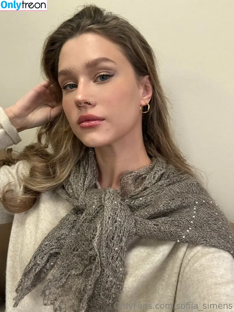 sofiia_simens голая photo #0044 (Sofiia / simenszen)
