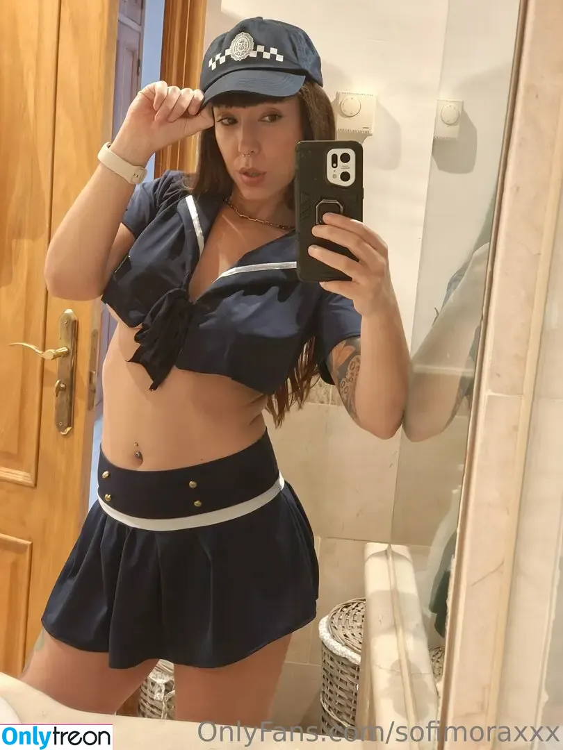 sofimoraxxx nude photo #1158 (sofimorax_x)