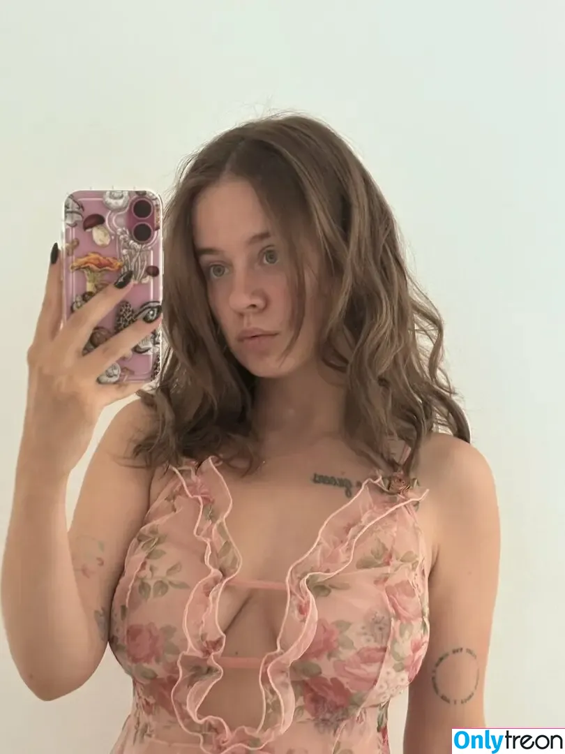 Sofuckingood13 nude photo #0154 (Sofuckingood_)