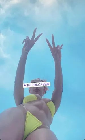 solesndsouls /  / Praying Mantis / solesnack фото голая #0122