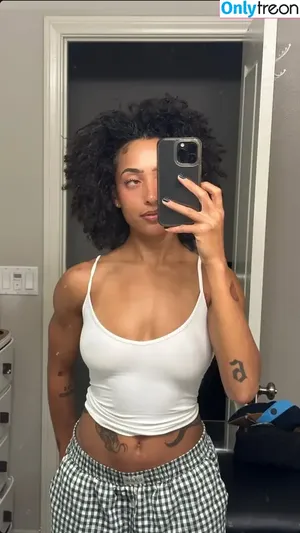 solesndsouls /  / Praying Mantis / solesnack фото голая #0173