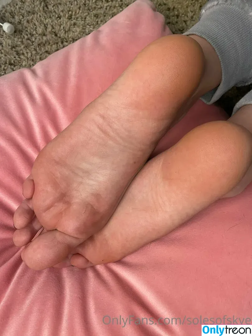 SolesOfSkye nude photo #0040 (feetphotossss)