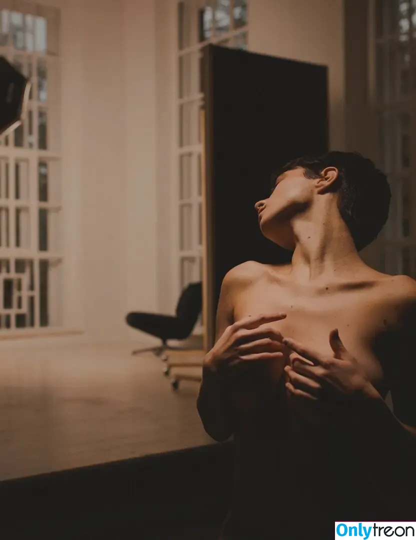 Solomia Maievska nude photo #3640 (miamaievska / solomia_maievska)