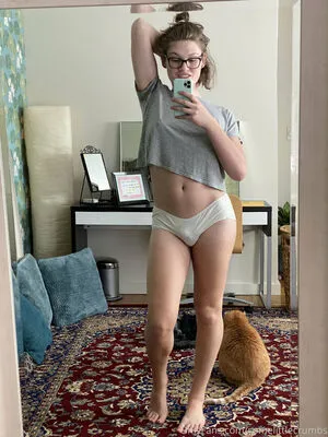 somelittlecrumbs / spacegurl_9 nude photo #0038