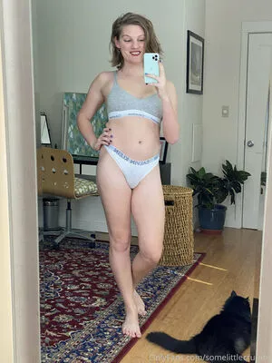 somelittlecrumbs / spacegurl_9 nude photo #0041