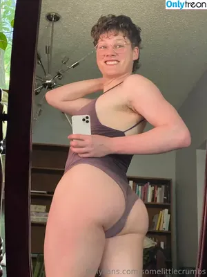 somelittlecrumbs / SomeLittleCrum1 / spacegurl_9 nude photo #0323