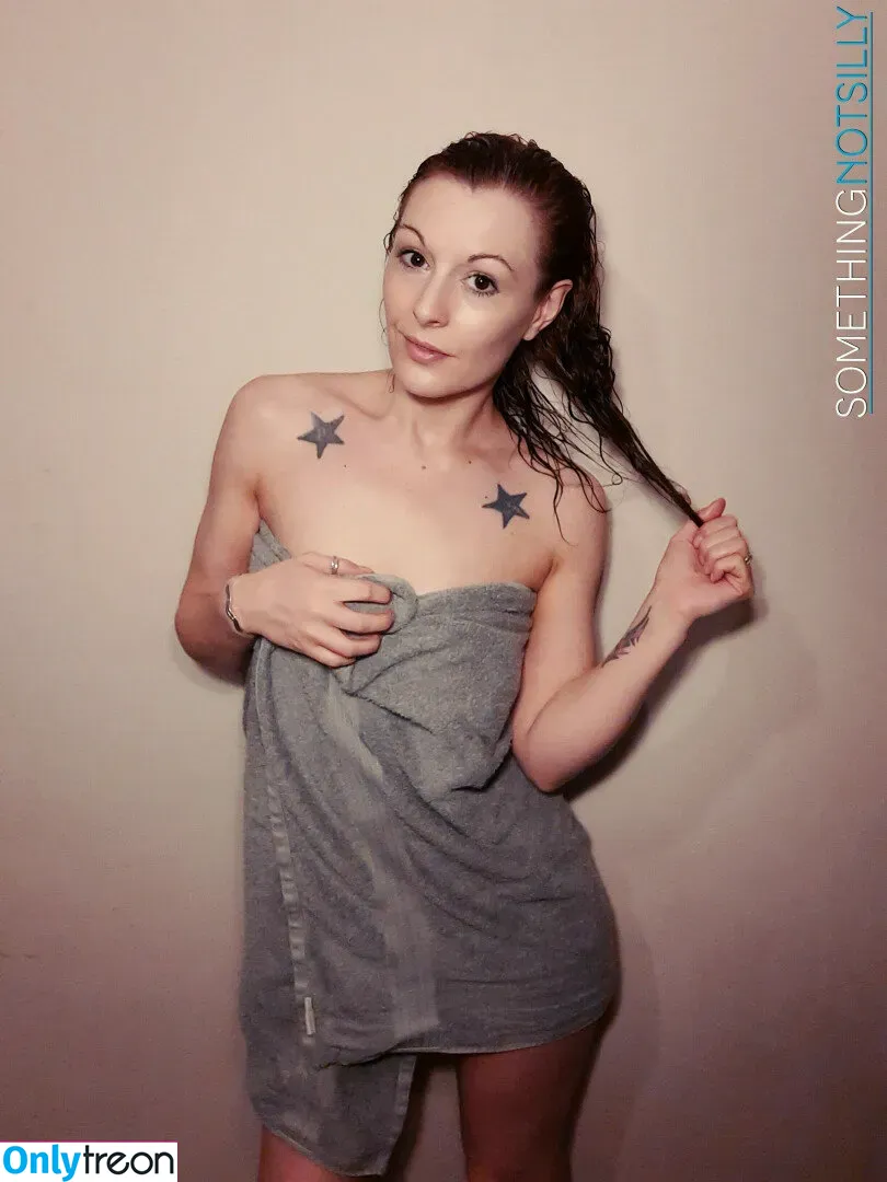 Somethingnotsilly голая photo #0064 (libnmtc / snsilly / somethingnotstupid)