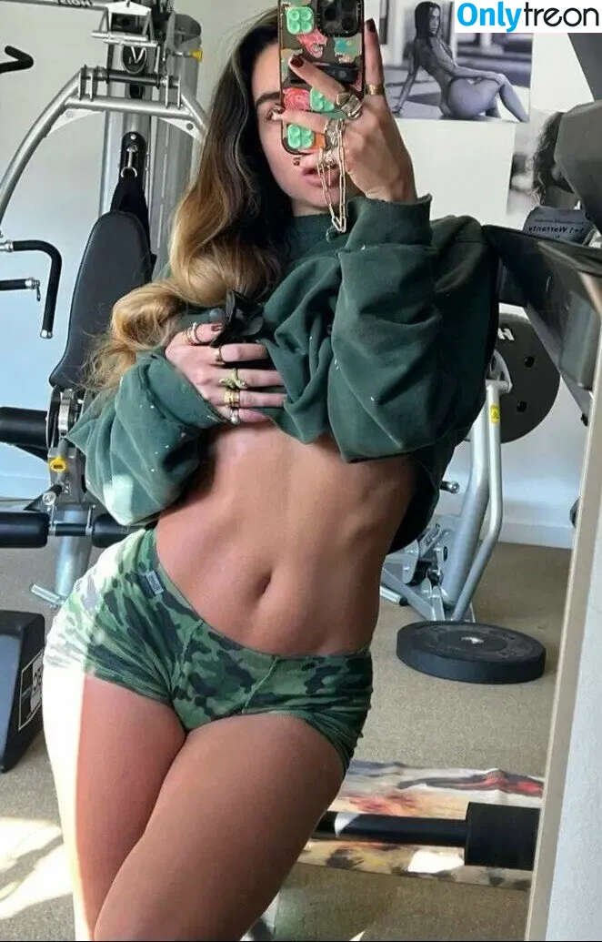 Sommer Ray nude photo #3572 (sommer-ray / sommerray)