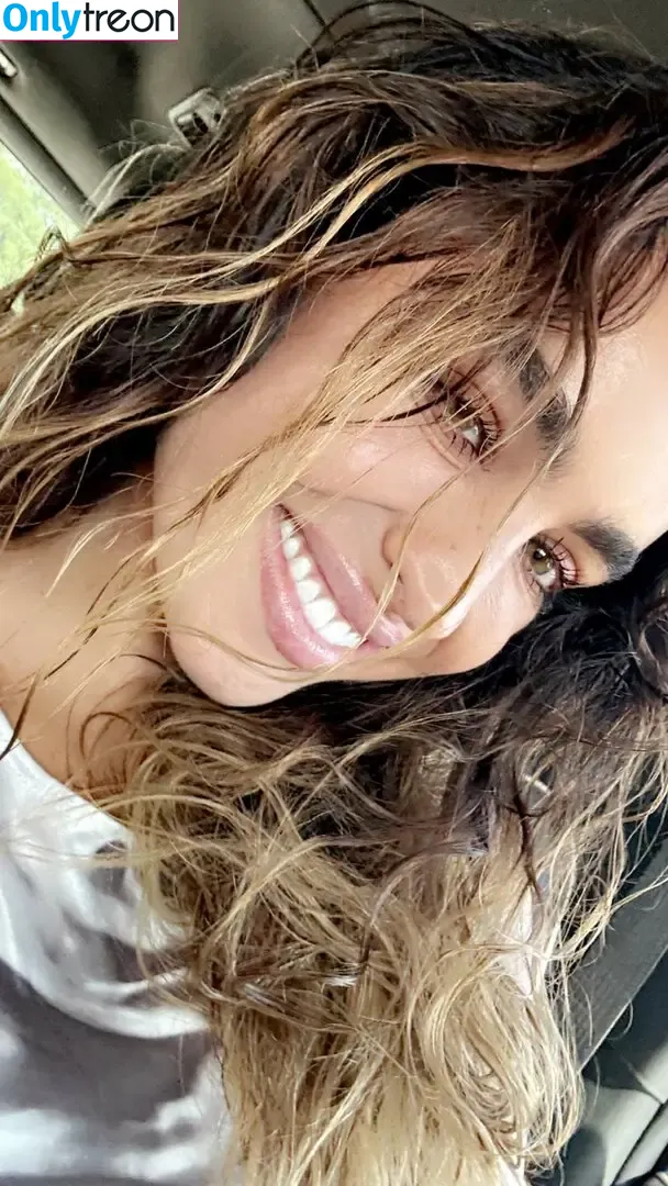 Sommer Ray nude photo #3584 (sommer-ray / sommerray)