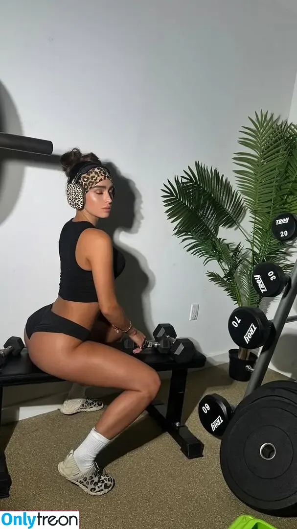 Sommer Ray nude photo #4163 (sommer-ray / sommerray)
