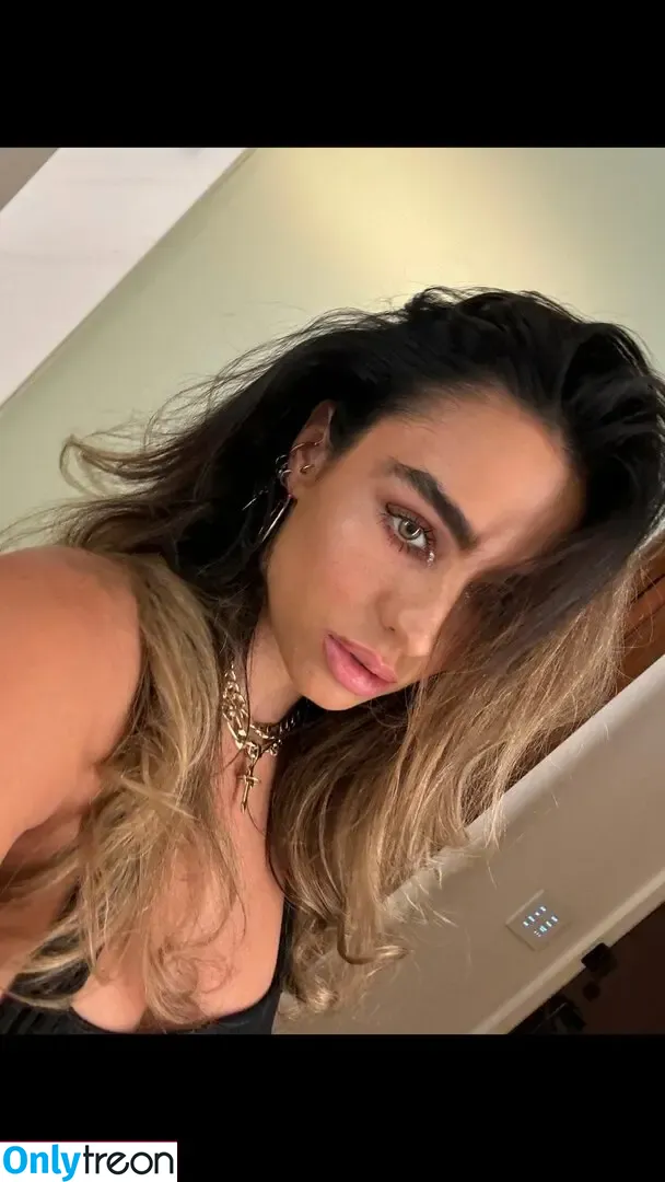 Sommer Ray nude photo #4189 (sommer-ray / sommerray)