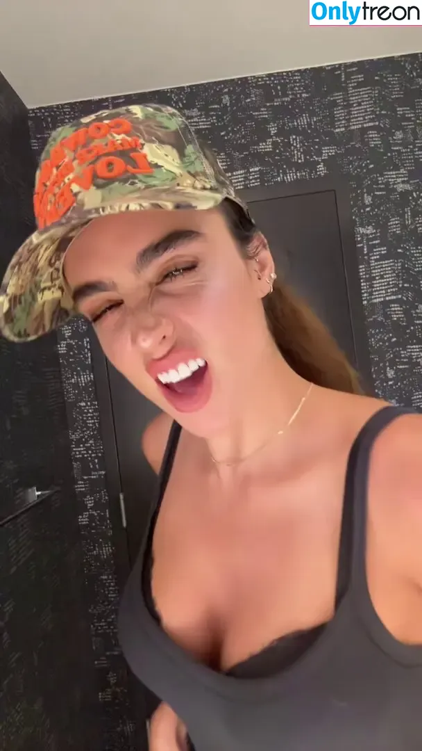 Sommer Ray nude photo #4285 (sommer-ray / sommerray)