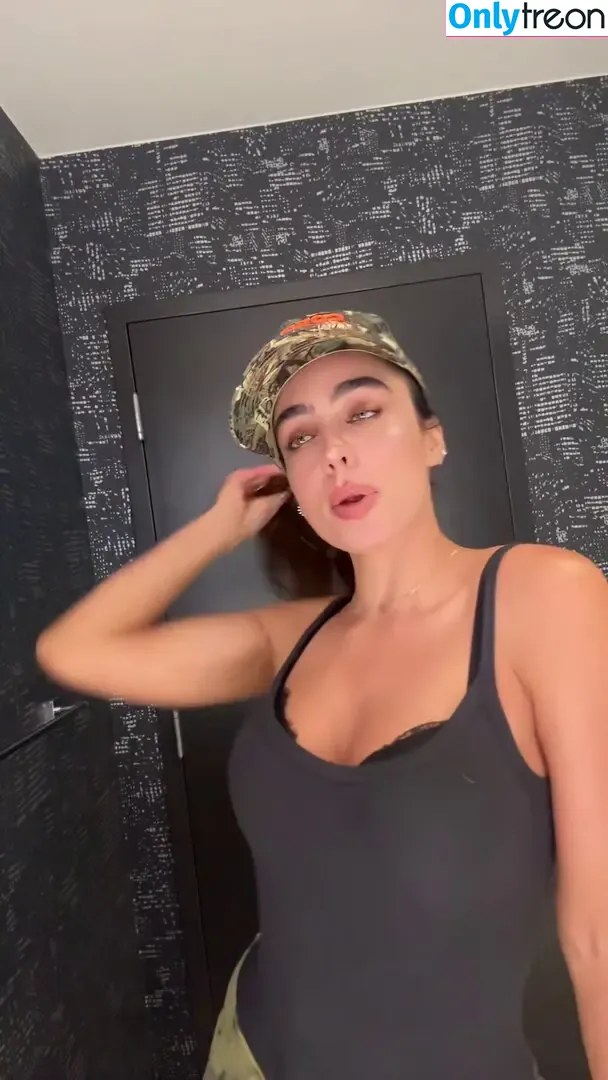 Sommer Ray nude photo #4293 (sommer-ray / sommerray)