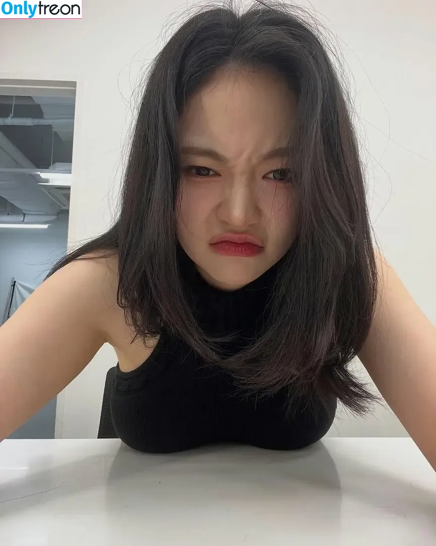 somsom_o0o nude photo #0025 (Somyi / 안솜이)