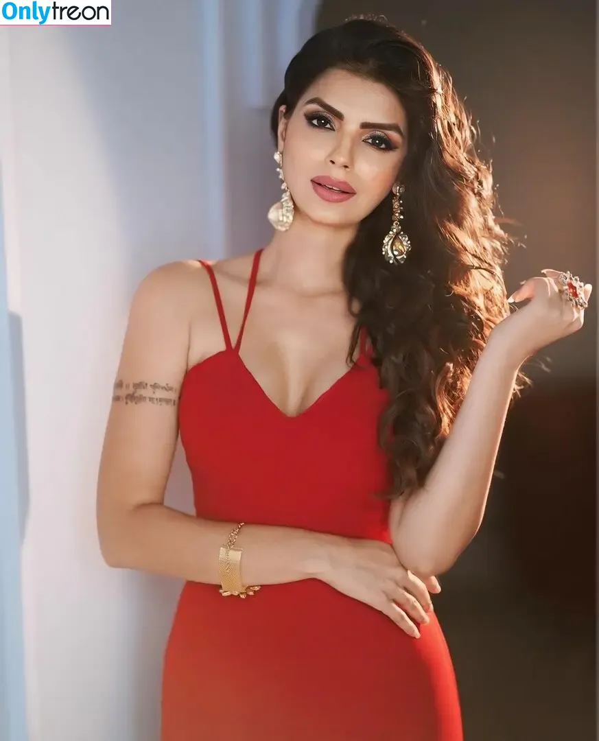 Sonali Raut nude photo #0001 (isonaliraut)