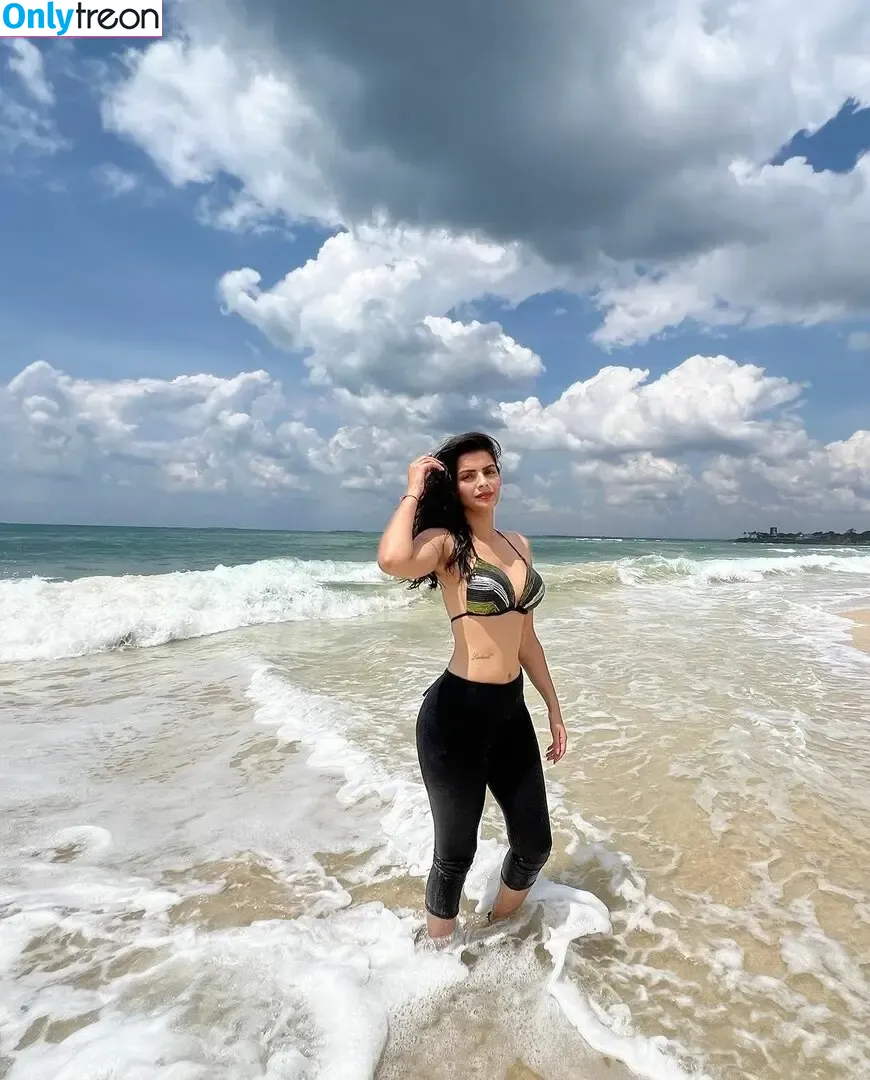 Sonali Raut nude photo #0005 (isonaliraut)