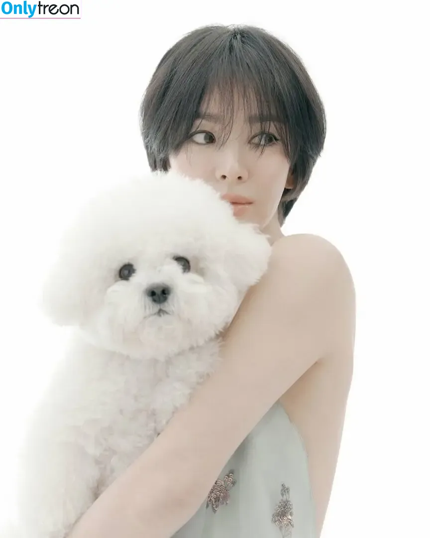 Song Hye-kyo nude photo #0019 (kyo1122)