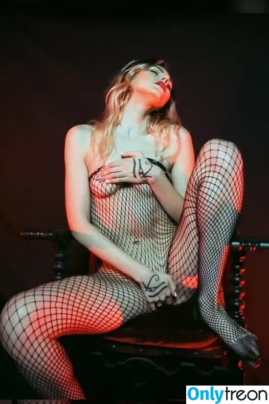 Sonia Anubis nude photo #0008 (soniaanubis)