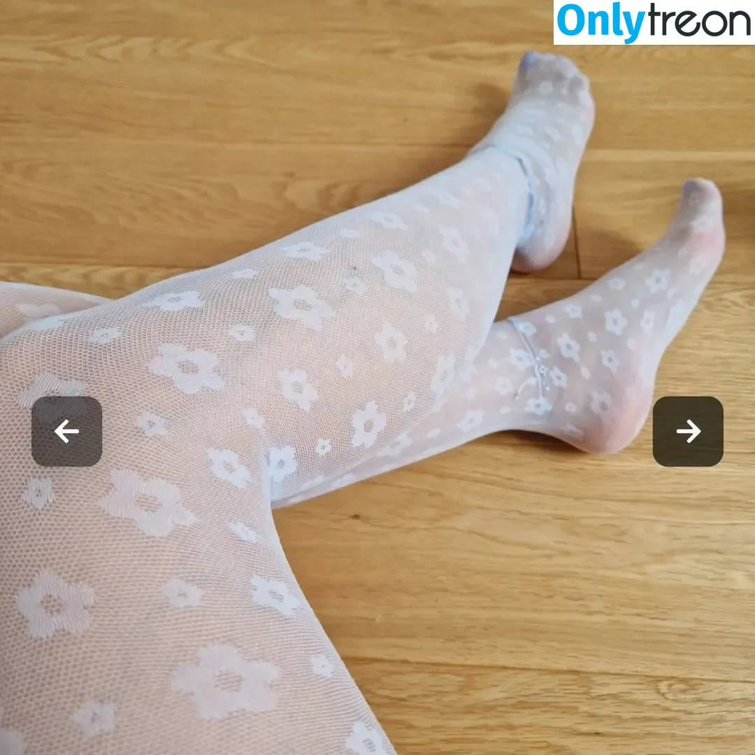 SoniPanda nude photo #0031 (Soni Panda / nylonskitten)