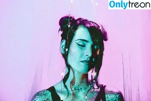 Sonja Reid / OMGitsfirefoxx nude photo #0124