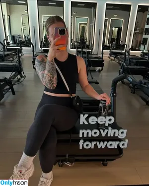 Sonja Reid / OMGitsfirefoxx nude photo #0138