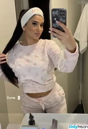  nude photo #0001