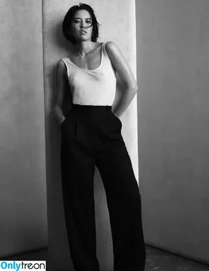 Sonoya Mizuno / sonoya nude photo #0109