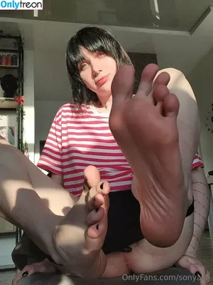  nude photo #0004