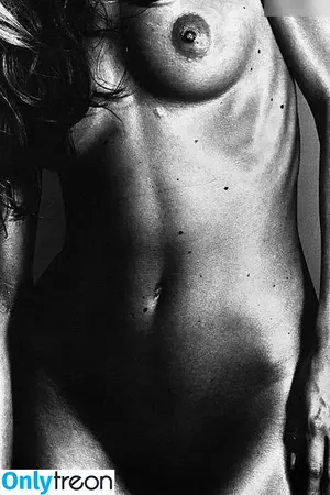 Sonya Kraus / sonyakraus фото голая #0016