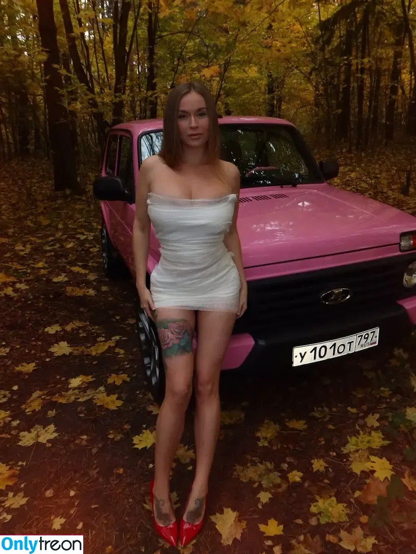 Sonya Temnikova nude photo #1245 (sonyatemnikova)