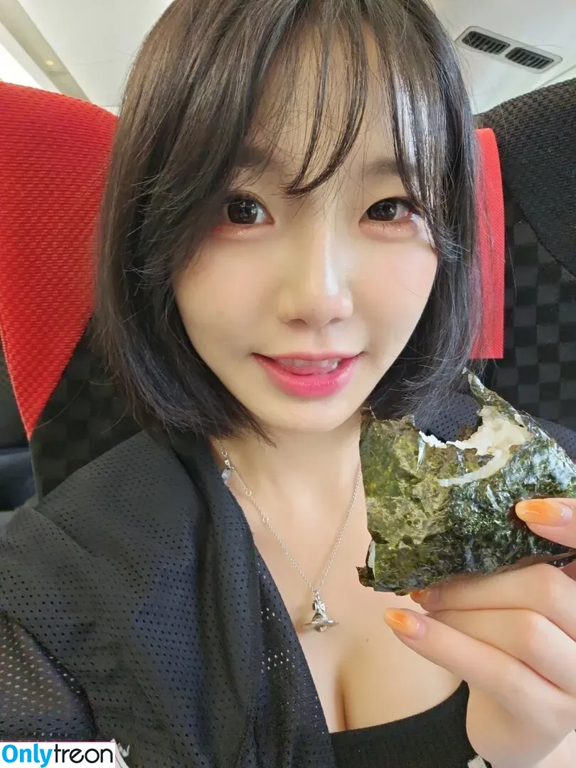 sooflower nude photo #0145 (soo_flower)
