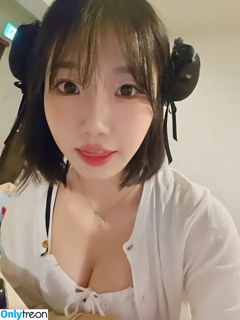 sooflower nude photo #0146 (soo_flower)